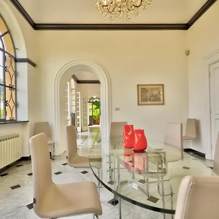 Riviera - 5 Min Walking From Villa