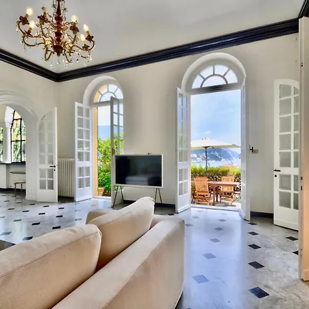 Riviera - 5 Min Walking From Villa